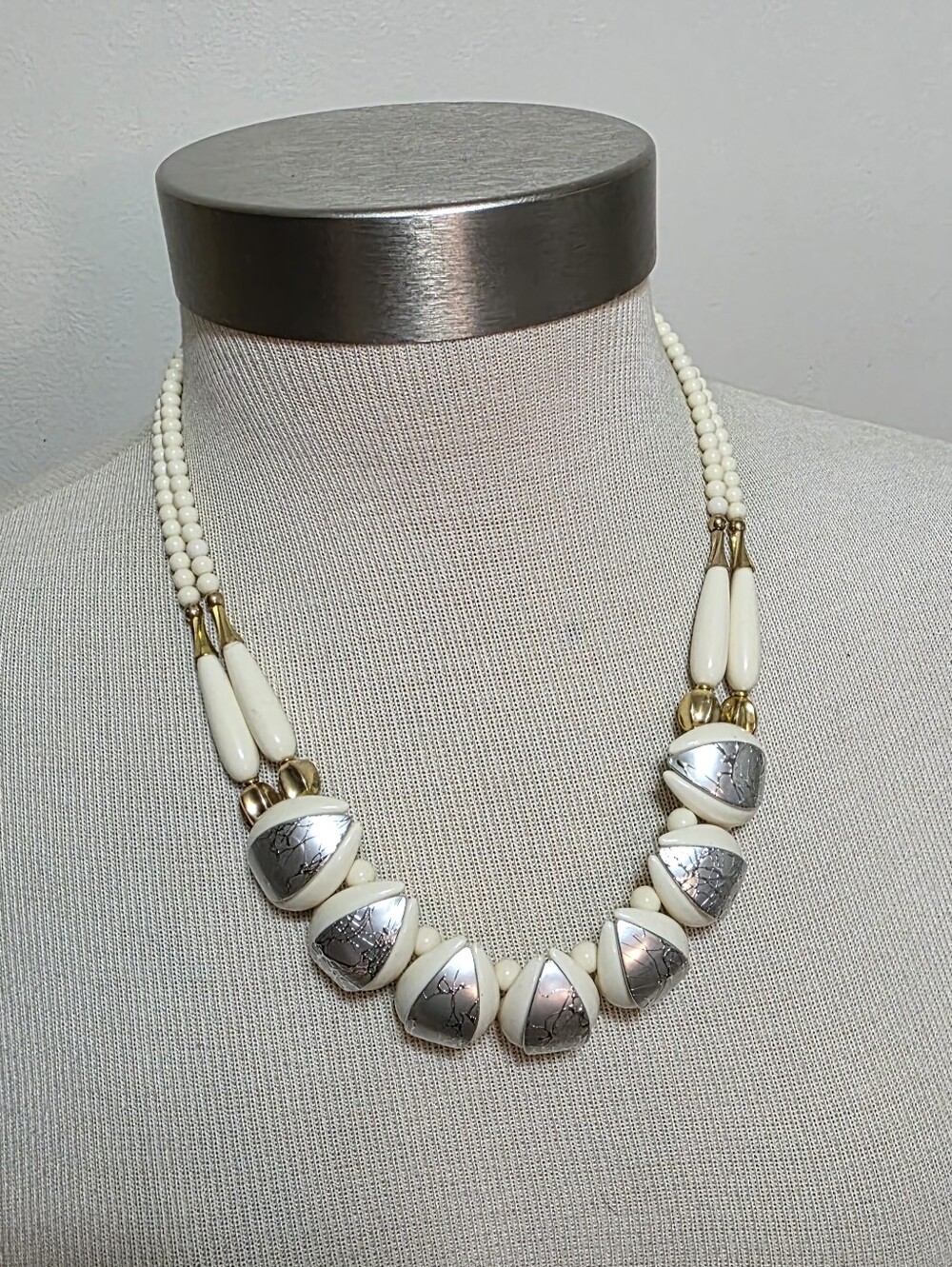 Vintage Acrylic Beaded Statement Collar Necklace 20" Long
